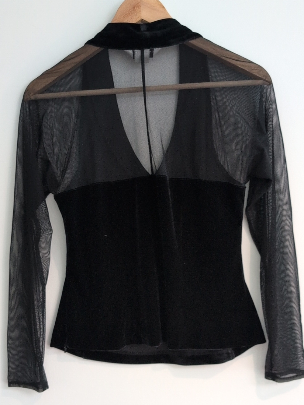 Black Velvet Beaded V-Neck Top with Sheer Sleeves Size 8P - Picture 3 of 6